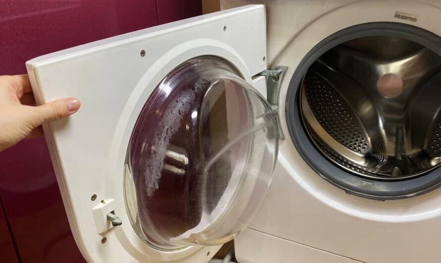 Чому у пральної машинки мають бути завжди відчинені дверцята. Варто знати кожній господині