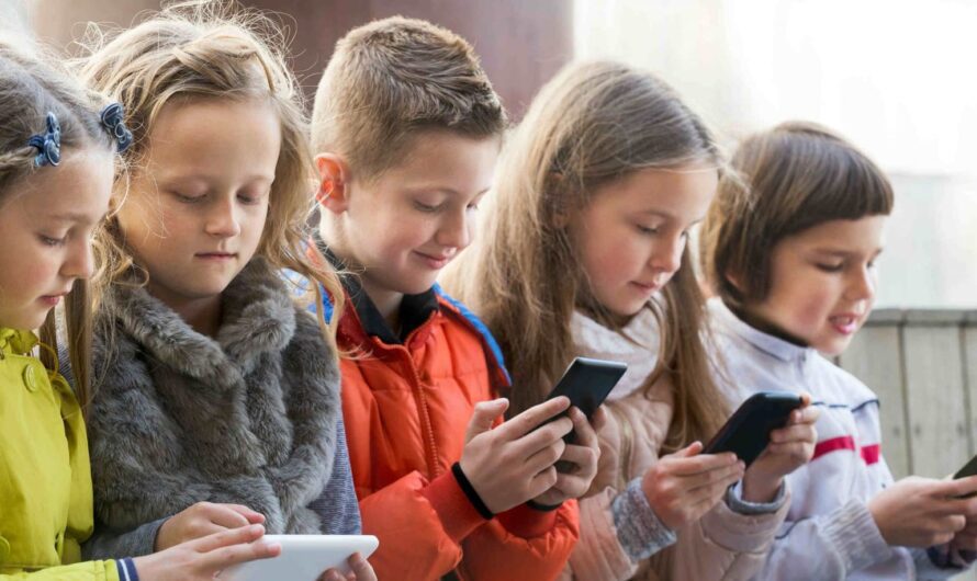 Вплив смартфонів на психологію та розвиток дітей. Батькам слід задуматися